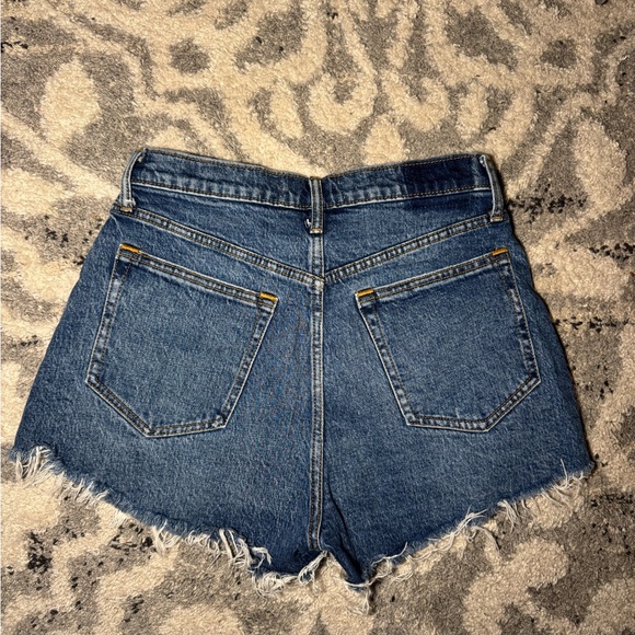 Abercrombie and Fitch Curve Love High Rise Mom Denim Short🔹 - Picture 2 of 7